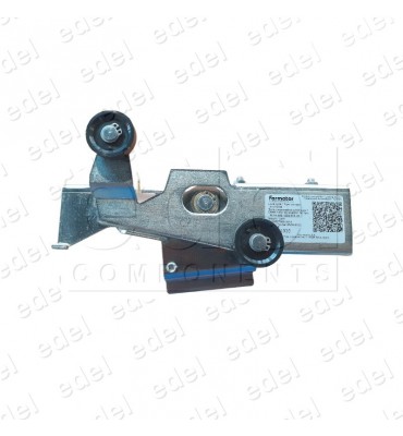 CSP-4000.RC400 CONJUNTO SOPORTE FERMATOR CERRADURA P.AUTOMATICA RELLANO + PLETINA PORTARUEDAS MODELO 40/10 APERTURA CENTRAL 4 HO