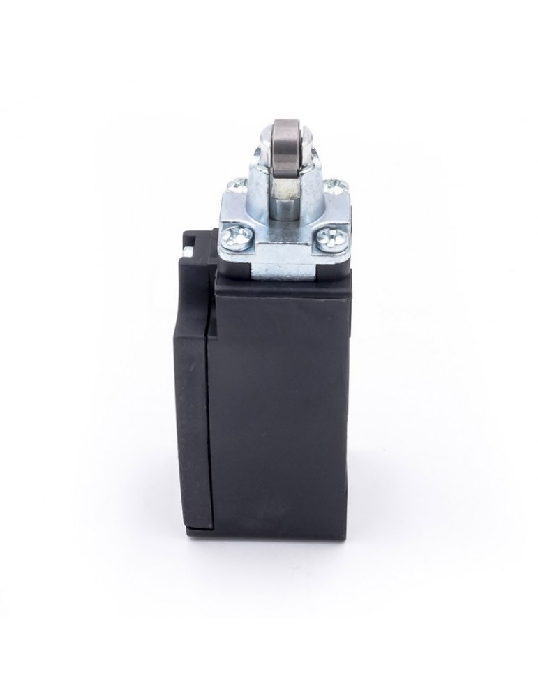 CONTACT DE PLASTIQUE AVEC BOUTON ET ROULEAU