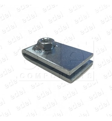 REINFORCED RETAINER BRACKET SWING DOOR