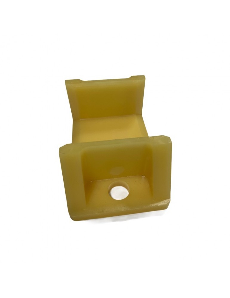 0IGX0023EC GUIDE SHOE  RZ-TC 46 X 84 X 30 X 42 MM